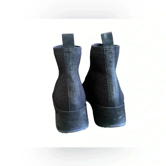 Eileen Fisher Mars Knit Wedge Heel Booties Size 9 - Picture 11 of 16